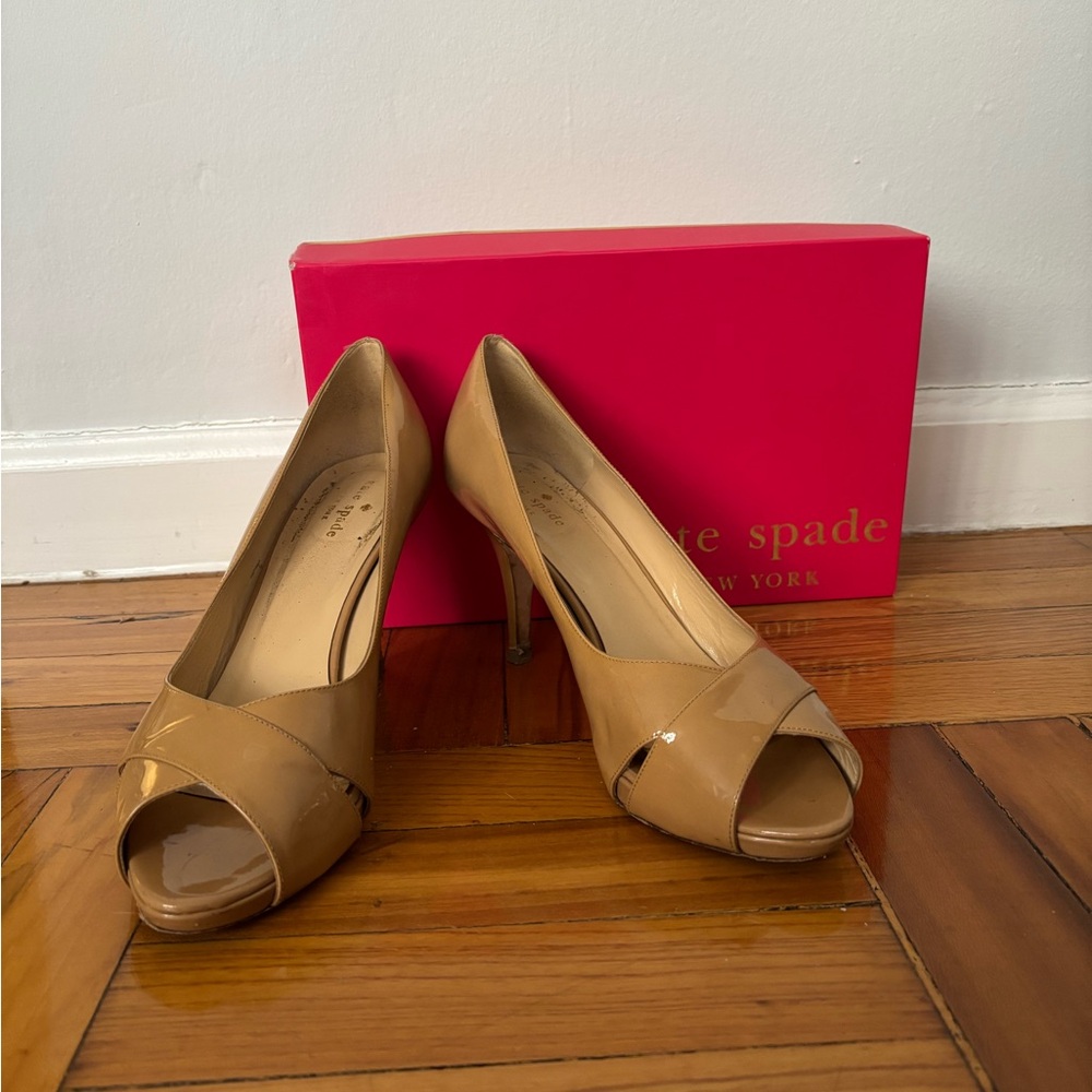 Kate Spade Billie Pumps | New Camel/Patent | Size 10